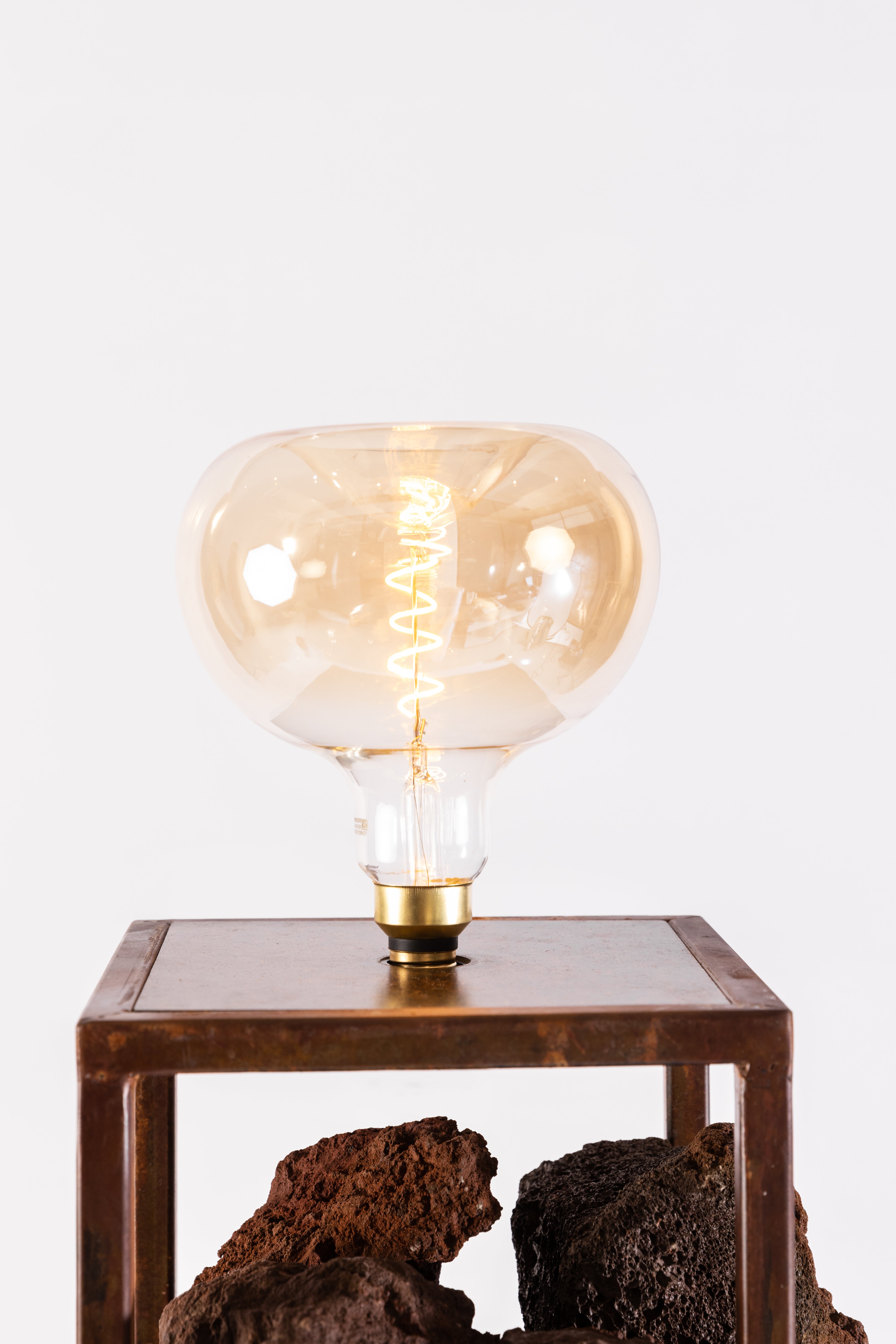 ZM Tezontle Lamp