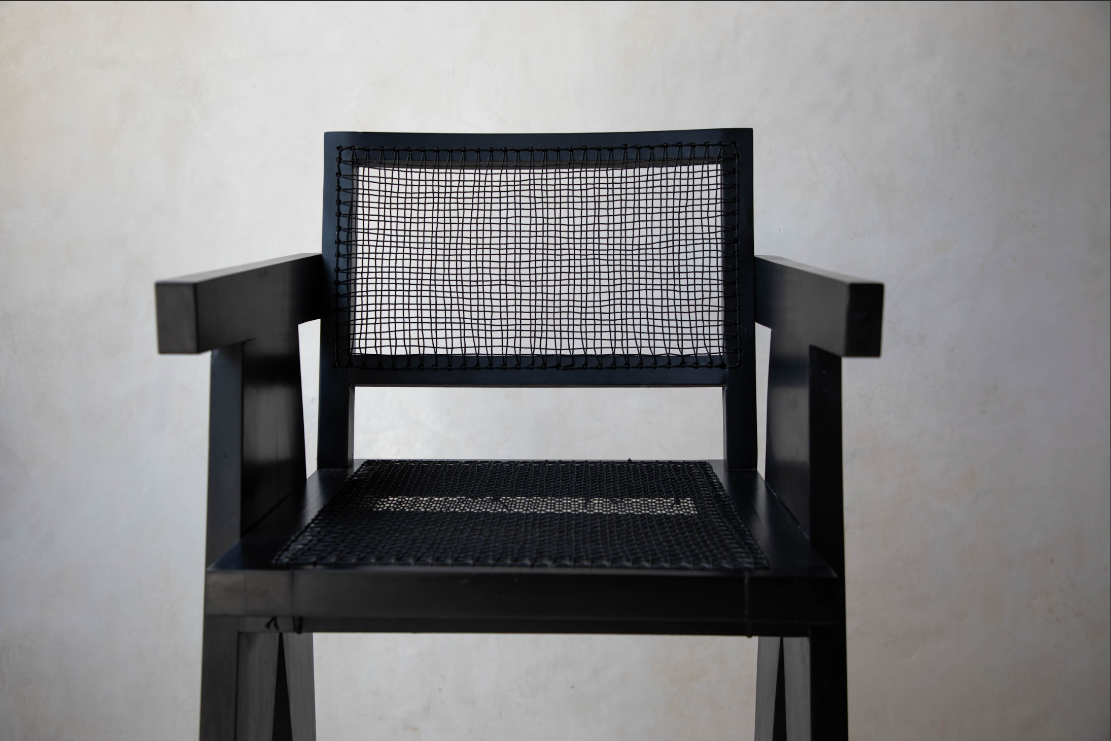 Piltra Chair